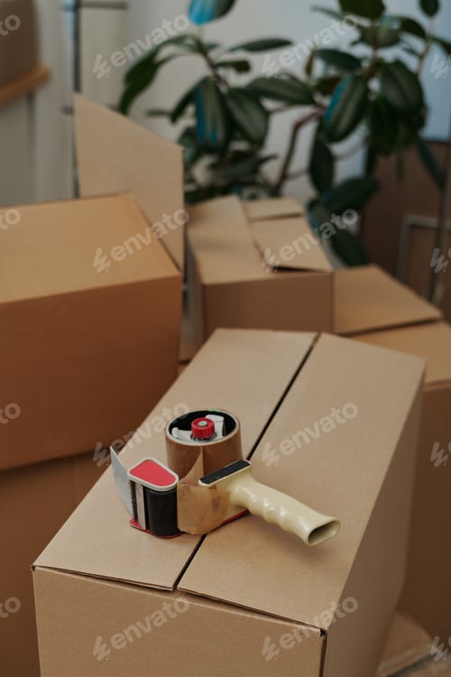Preview: Cardboard boxes for packing things