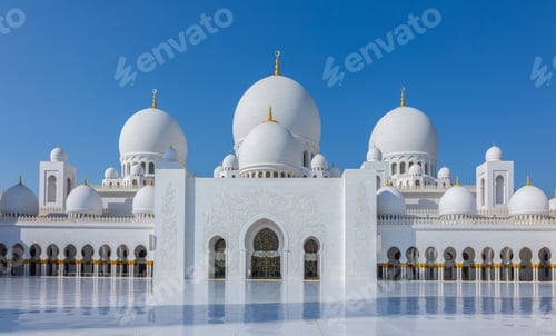 Preview: View of Sheikh Zayed Grand Mosque in Abu Dhabi made of white marble with flowers made of precious