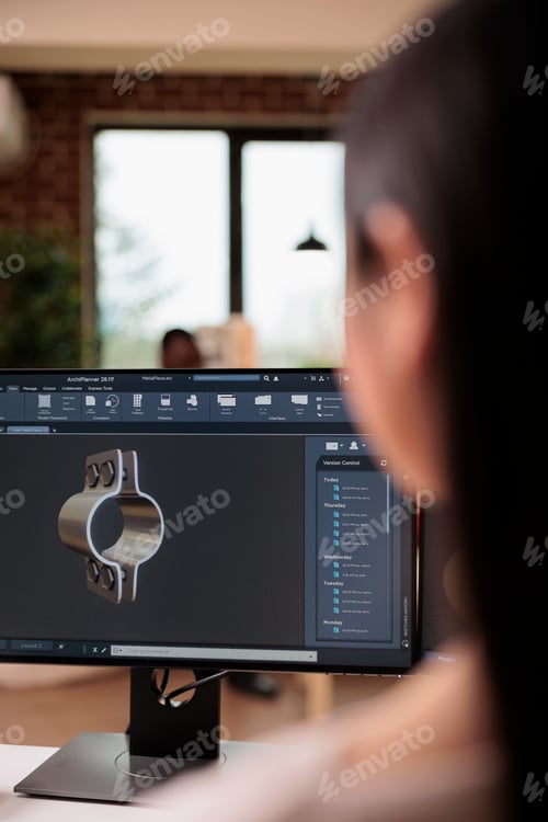 Preview: Asian freelancer working on product development