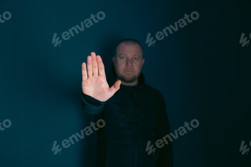Preview: Stop violence message from a man