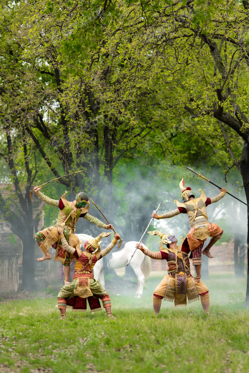 Preview: Khon, Is a classical Thai dance masked in Ramayana literature