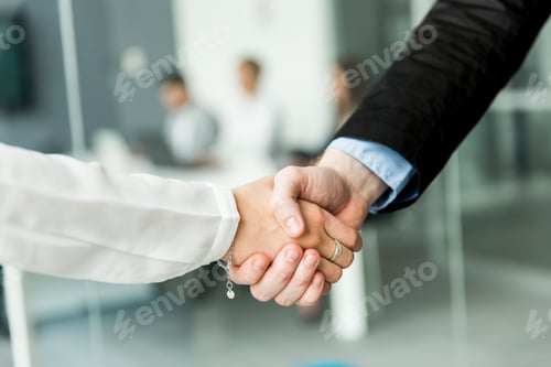 Preview: Business people