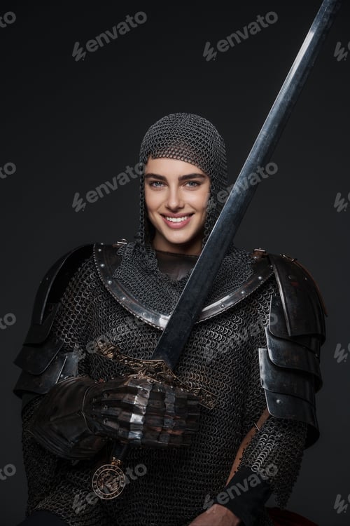 Preview: Stunning portrait of a female knight in medieval armor