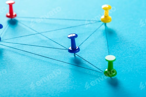 Preview: Network with pins