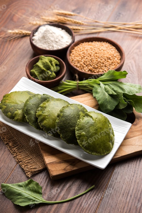 Preview: Palak Puri / Spinach Poori