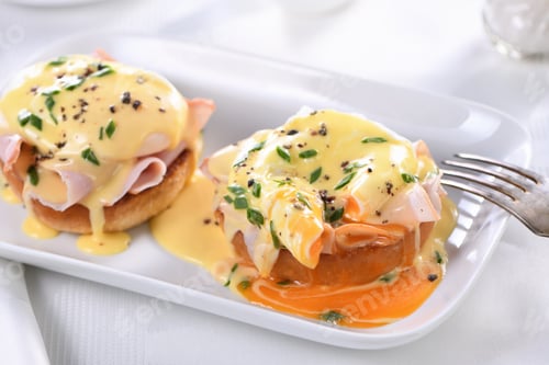 Preview: Benedict Eggs with Hollandaise Sauce