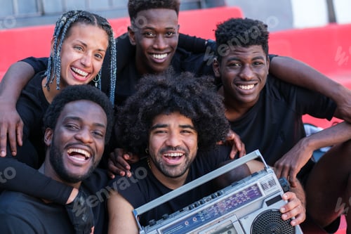 Preview: Group of friends having fun with lifestyle