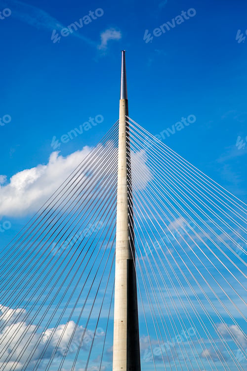 Preview: Cloudscape and the bridge