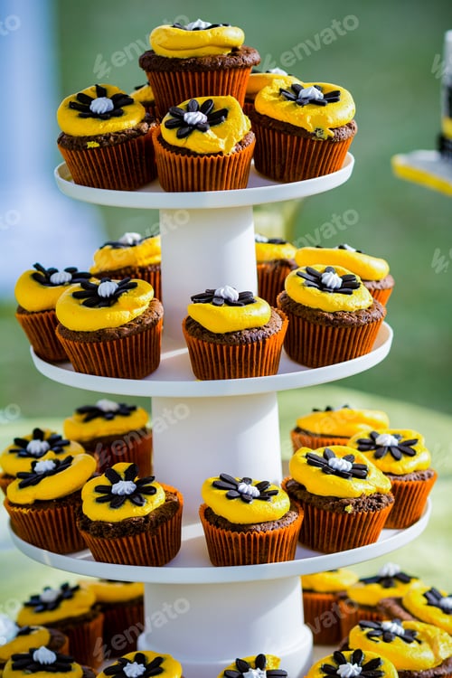 Preview: Wedding Cakes Setup Birthday Details Delicious Yummy Kenya East Africa