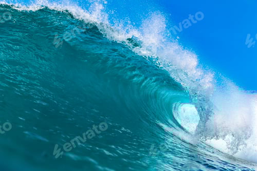 Preview: Blue ocean wave