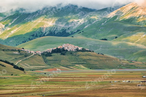 Preview: Piano Grande di Castelluccio (Italy)