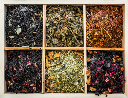 Preview: dry teas in wooden box