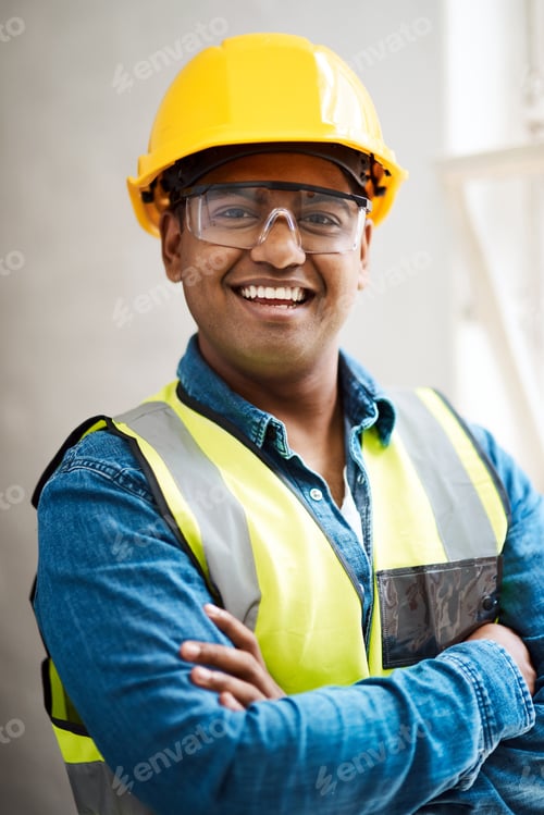 Preview: Shot of a engineer wearing protective gear on a construction site