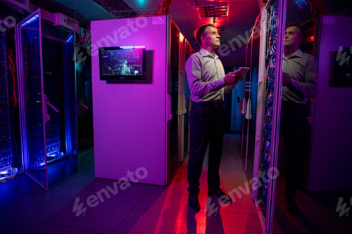 Preview: IT engineer controlling network systems