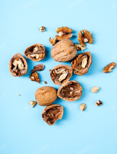 Preview: Walnuts