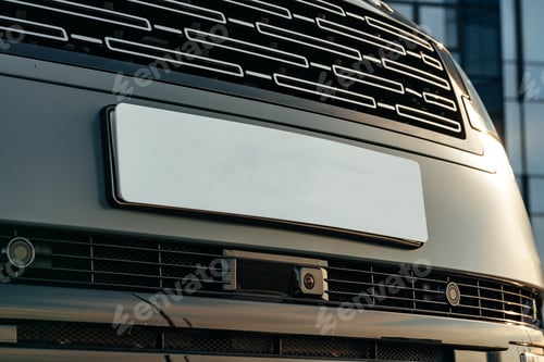 Preview: Close-up of the radiator grill of a luxury car