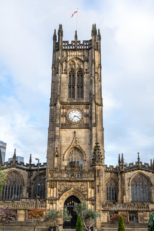 Preview: The tower of the cathedral of Manchester