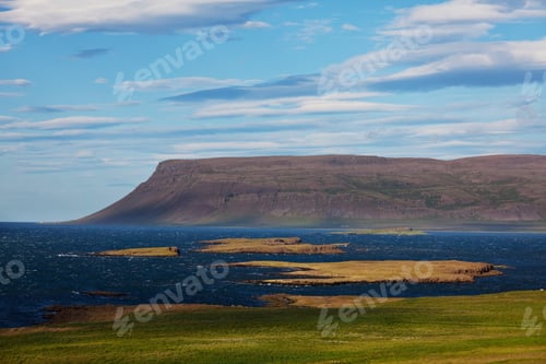 Preview: Iceland
