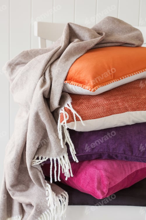 Preview: colorful cushion throw cozy home mood