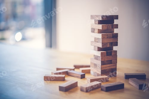 Preview: Business risks in the business. Requires planning Meditation must be careful in deciding