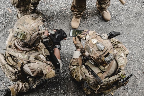 Preview: Smart teamwork of soldiers running forward and attacking enemy