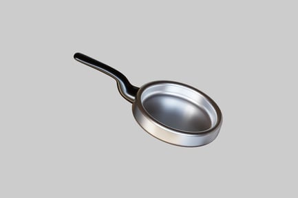 Metal fry pan