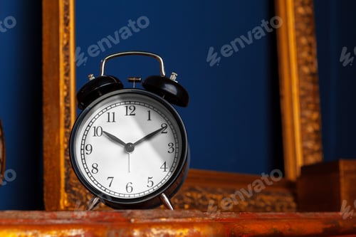 Preview: alarm clock on table