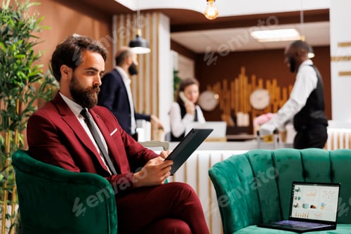 Preview: Employee looks over meeting notes