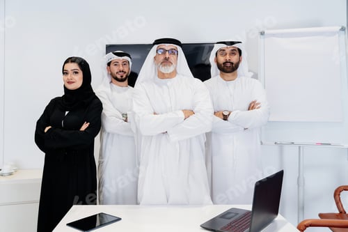 Preview: Group of middle-eastern corporate business people meeting in the office