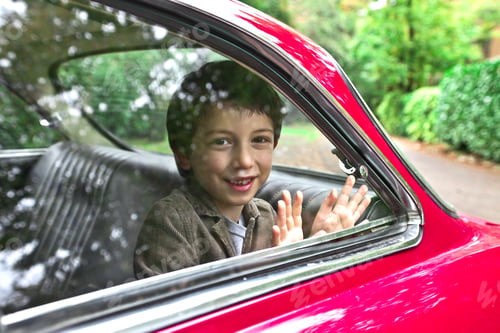 Preview: Child in a Car