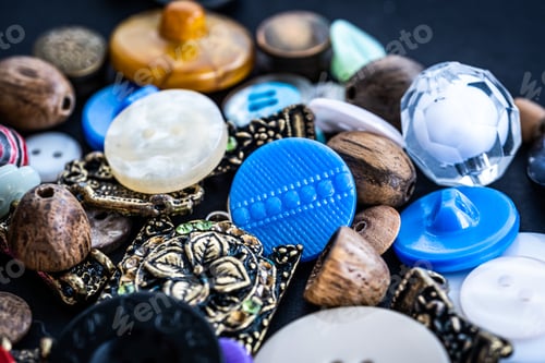 Preview: Beautiful sewing buttons assortment