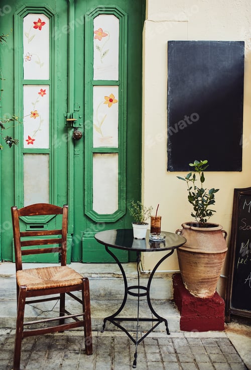 Preview: The perfect setting for a meal. Shot of a cafe outside with no people.