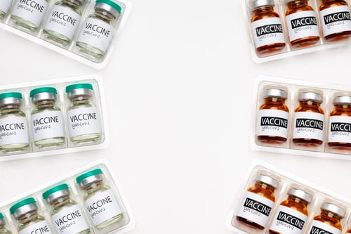 Preview: Pile of vials of Sars-cov-2 vaccine close up