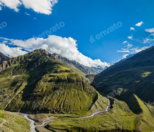 Preview: Himalayan valley