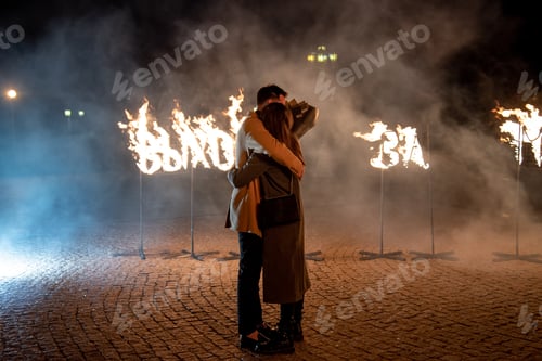 Preview: A young man proposes to his girlfriend.