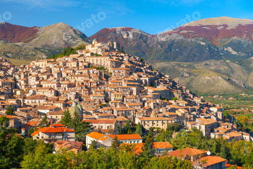 Preview: Morano Calabro, Italy Hilltop Town