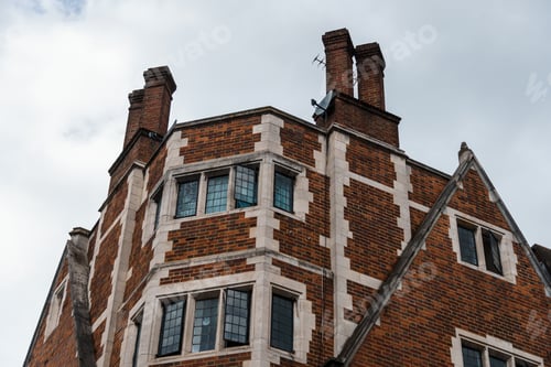 Preview: Low angle view of old luxury residential building in London