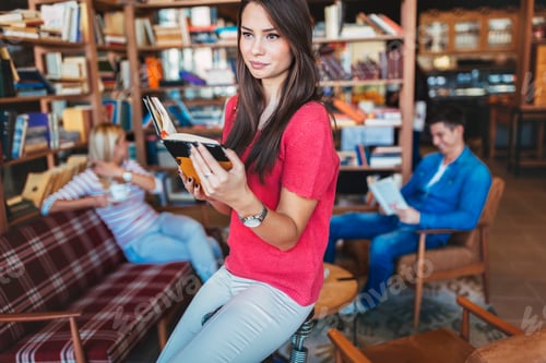 Preview: Students reading and talking