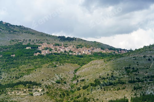Preview: Mountain landscape at Gran Sasso Natural Park, in Abruzzo, Italy