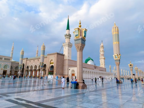 Preview: Prophet Mohammed Mosque , Al Masjid an Nabawi - Umra and Hajj Journey at Muslim`s holy lands