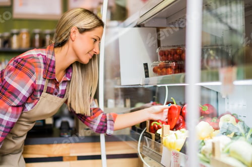 Preview: Fruits and vegetables supermarket
