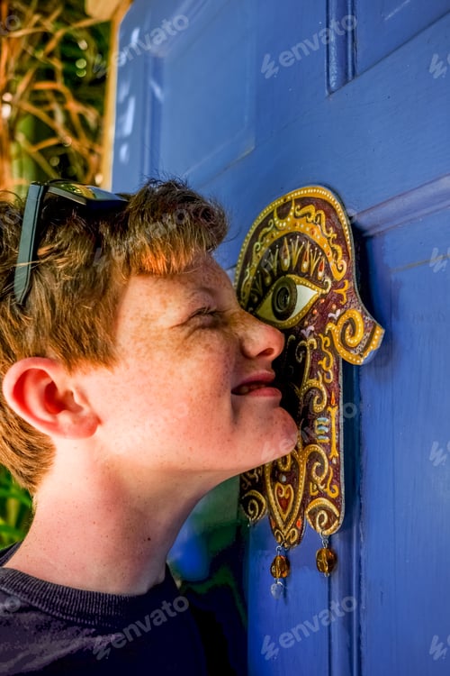 Preview: Anyone home?