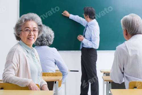 Preview: Senior Chinese adults having class at school