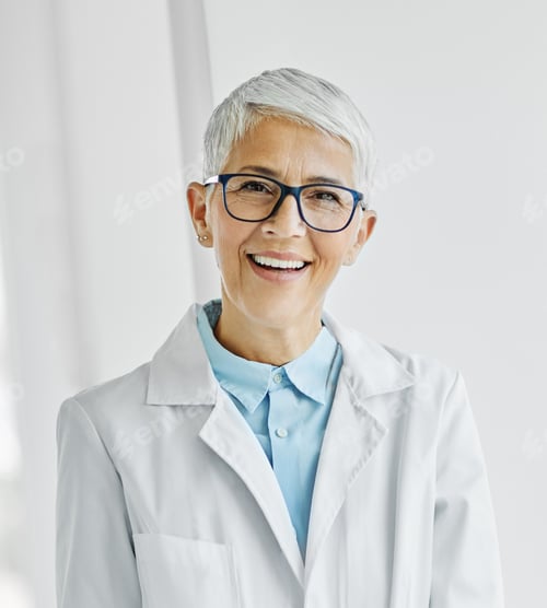 Preview: senior people working lifestyle