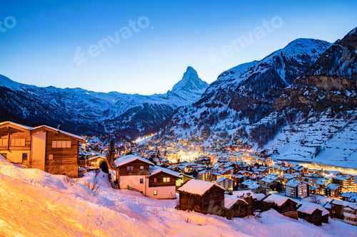 Preview: amazing view of Matterhorn peak from Zermatt
