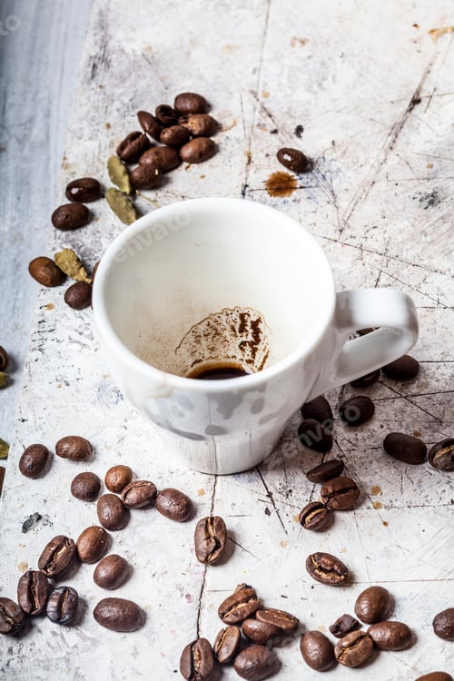 Preview: Empty cup with leftovers of Arabian coffee