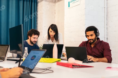 Preview: Sharing Success: An Image of Coworking in Action