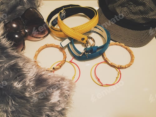 Preview: My wife's fashion accessories option for our dinner night 😊