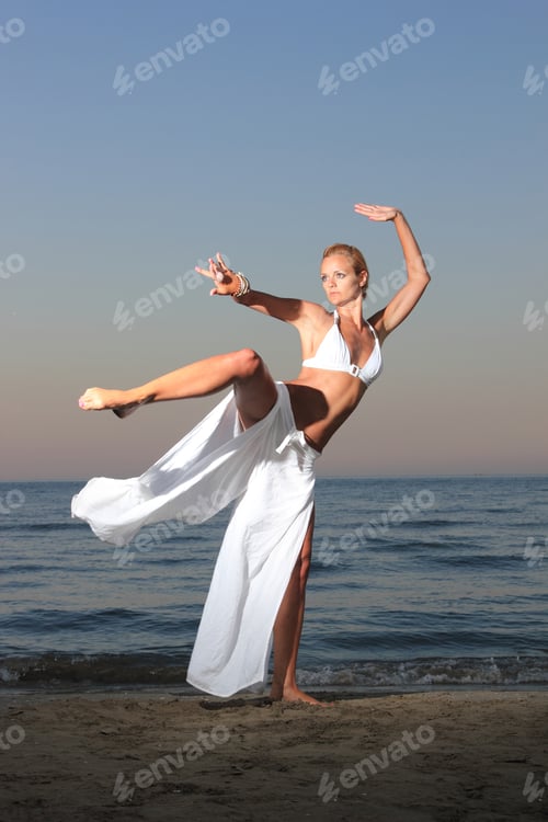 Preview: woman relaxing on the beach