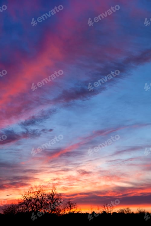 Preview: Sunset in the countryside